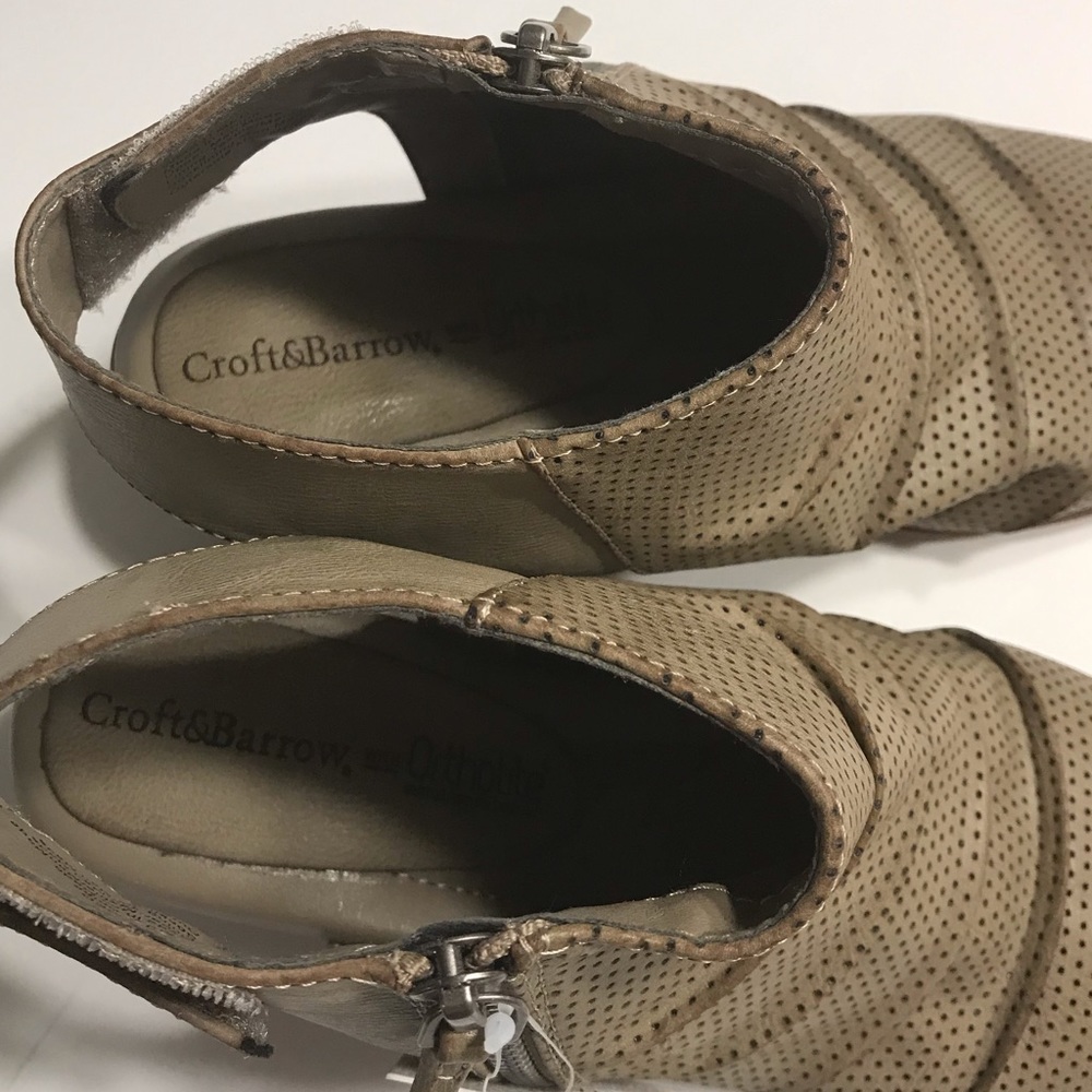 Croft & Barrow Womens Eponine Taupe Sz 9 Peep Toe - Picture 3 of 7